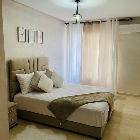 Superbe Appartement Au Coeur De Casablanca Exteriör bild